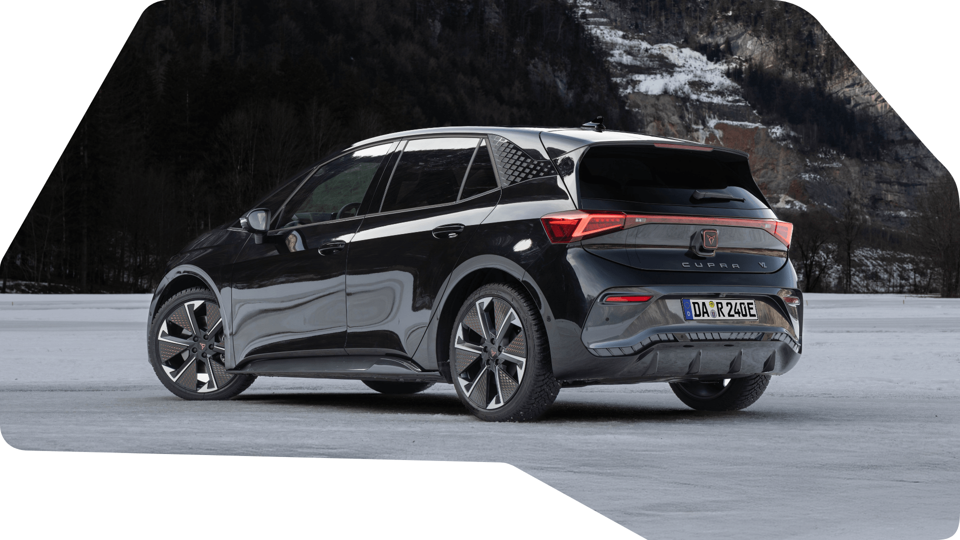 Winter_CUPRA_Born_Content_V1